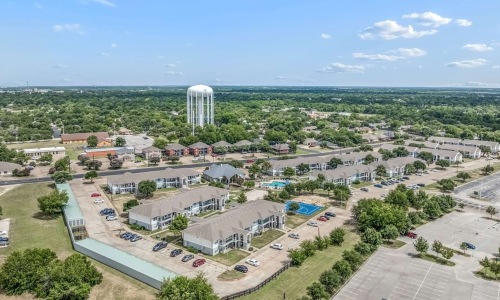Fifteen12 in Bryan TX near Texas A&M and Blinn College.
